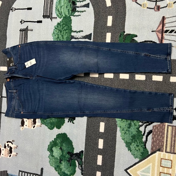 Express jeans size 10 R - Picture 4 of 5
